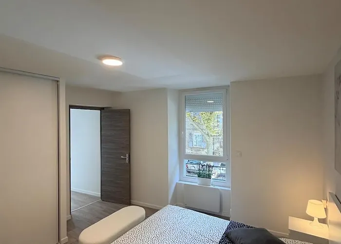 Appartement, 2 Au Bord Des Quais * Millau